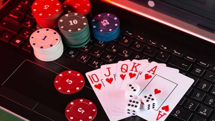 Advantages of Gambling For Real Money