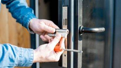 What to Expect When Hiring a Locksmith