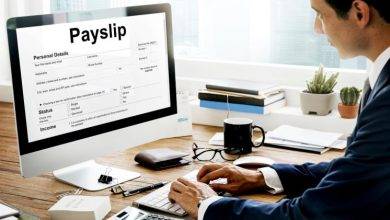 What are the benefits of payroll software in the uk